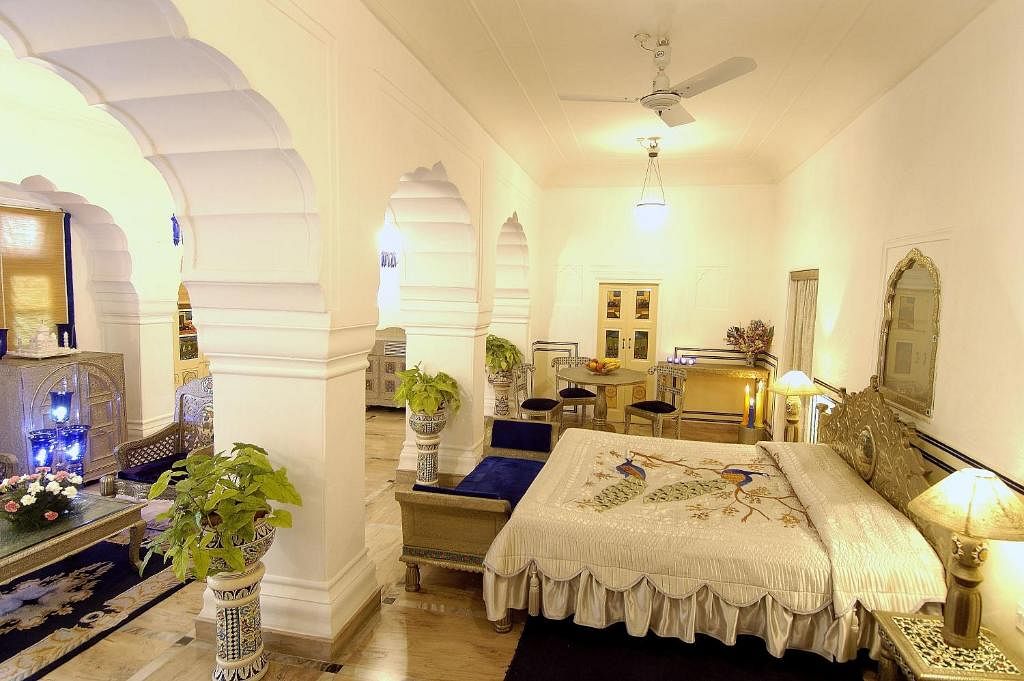 The Raj Palace Amer Road in Chokdi Gangapol, Jaipur