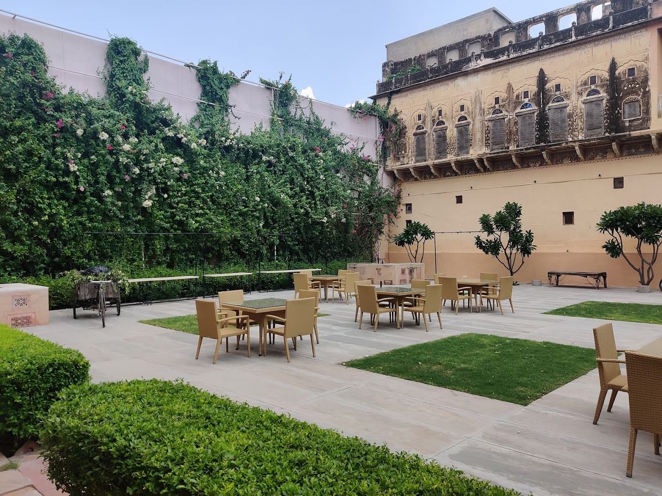 Vivaana Culture Hotel in Mandawa, Jaipur