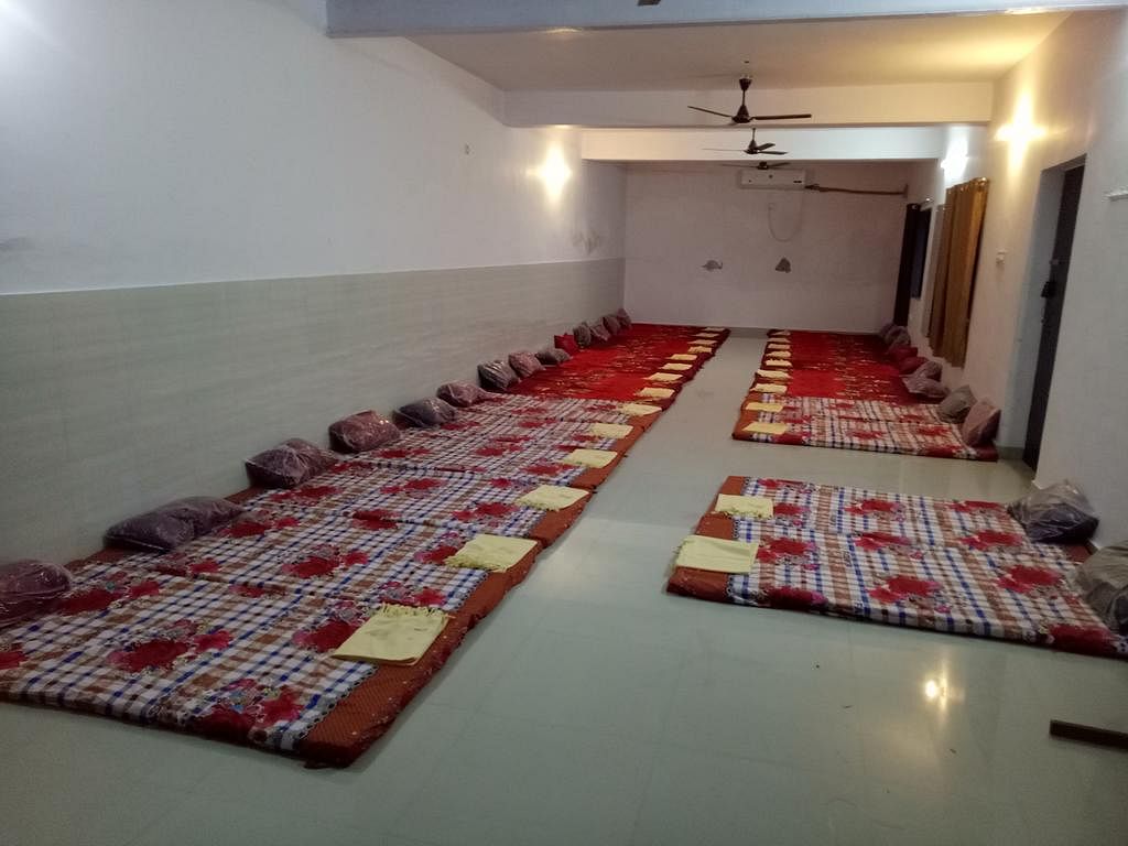 A B Lawn And Guest House in Alamnagar, Lucknow