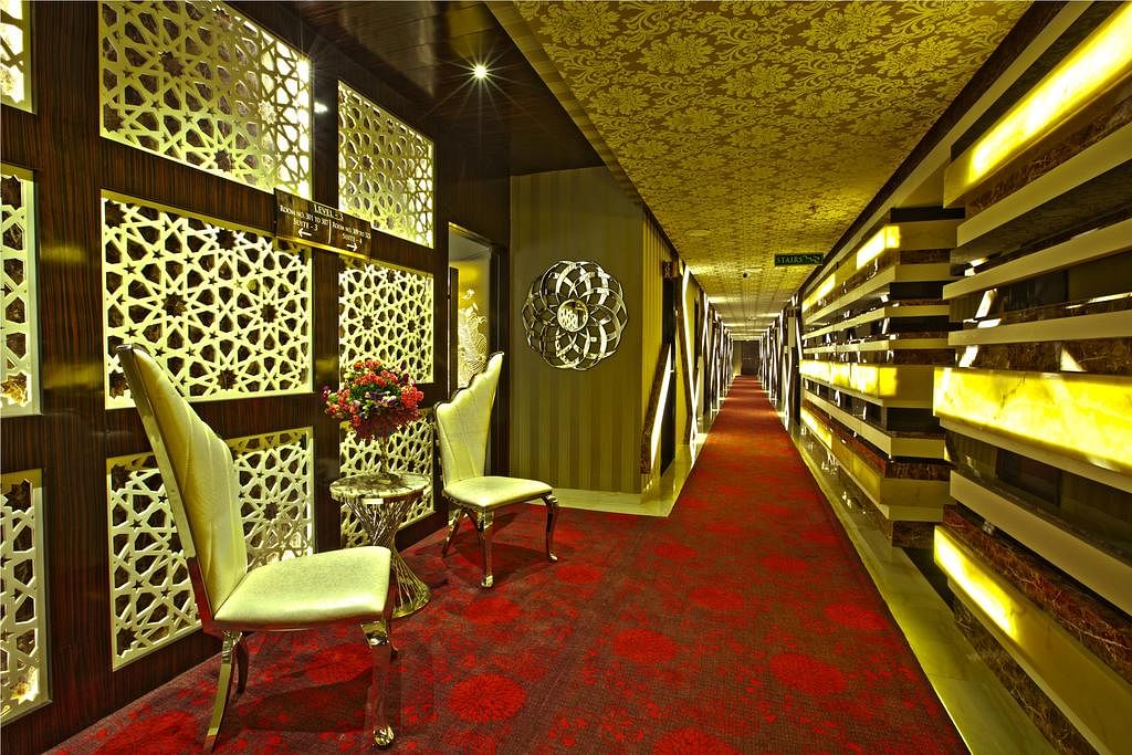 Hotel Savvy Grand in Gomti Nagar, Lucknow