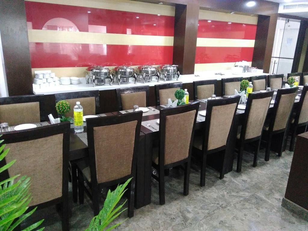 Hotel SS Grand in Kursi Road, Lucknow