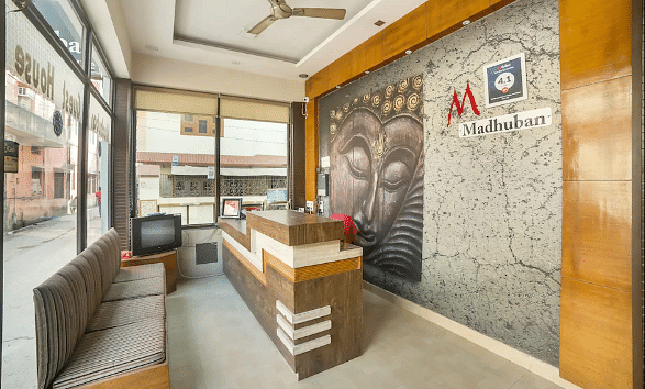 Madhuban Guest House in Aliganj, Lucknow