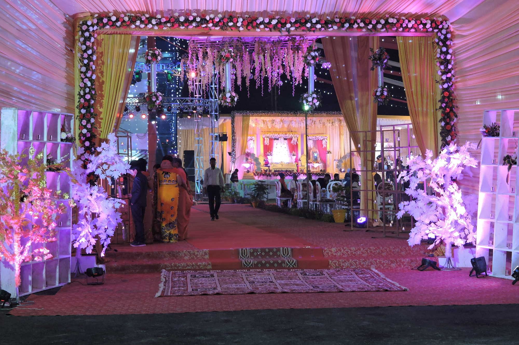 Royal Aayojanam in Kursi Road, Lucknow