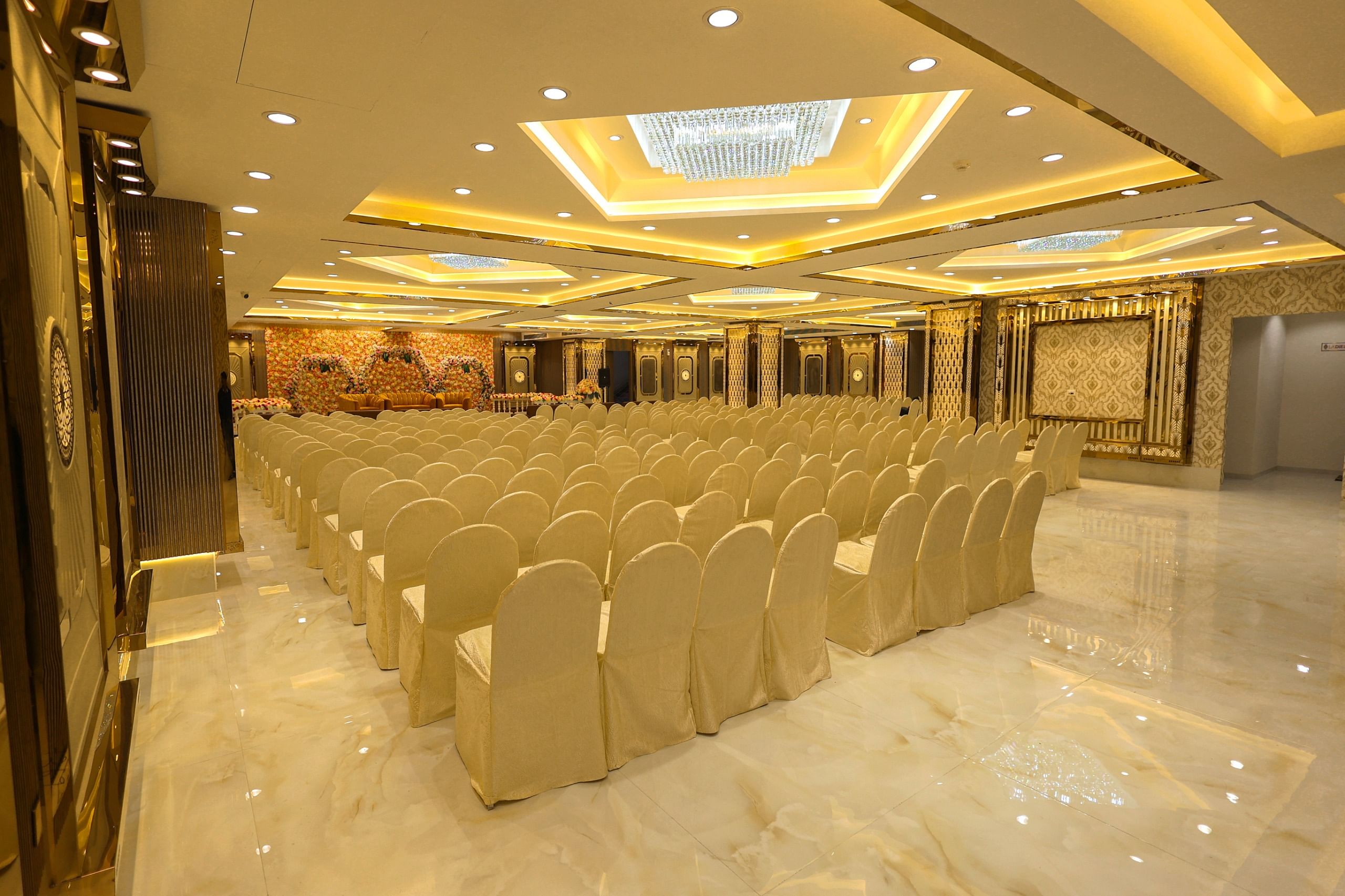 Ashoka Banquet in Vashi, Mumbai Ashoka Banquet in Vashi, Mumbai