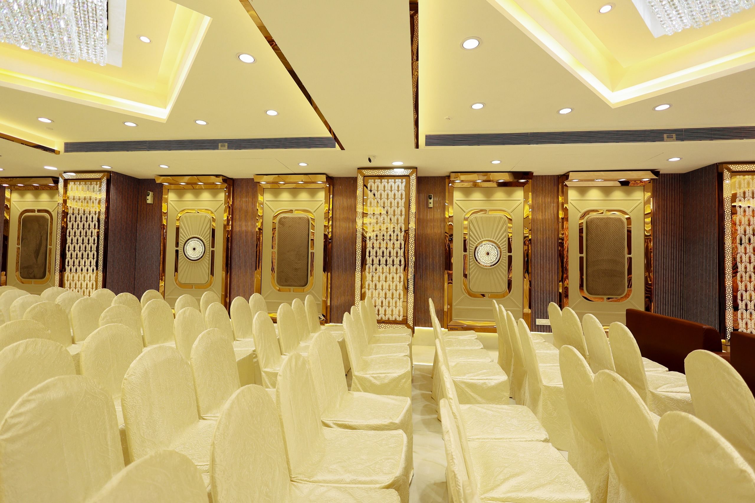 Ashoka Banquet in Vashi, Mumbai Ashoka Banquet in Vashi, Mumbai