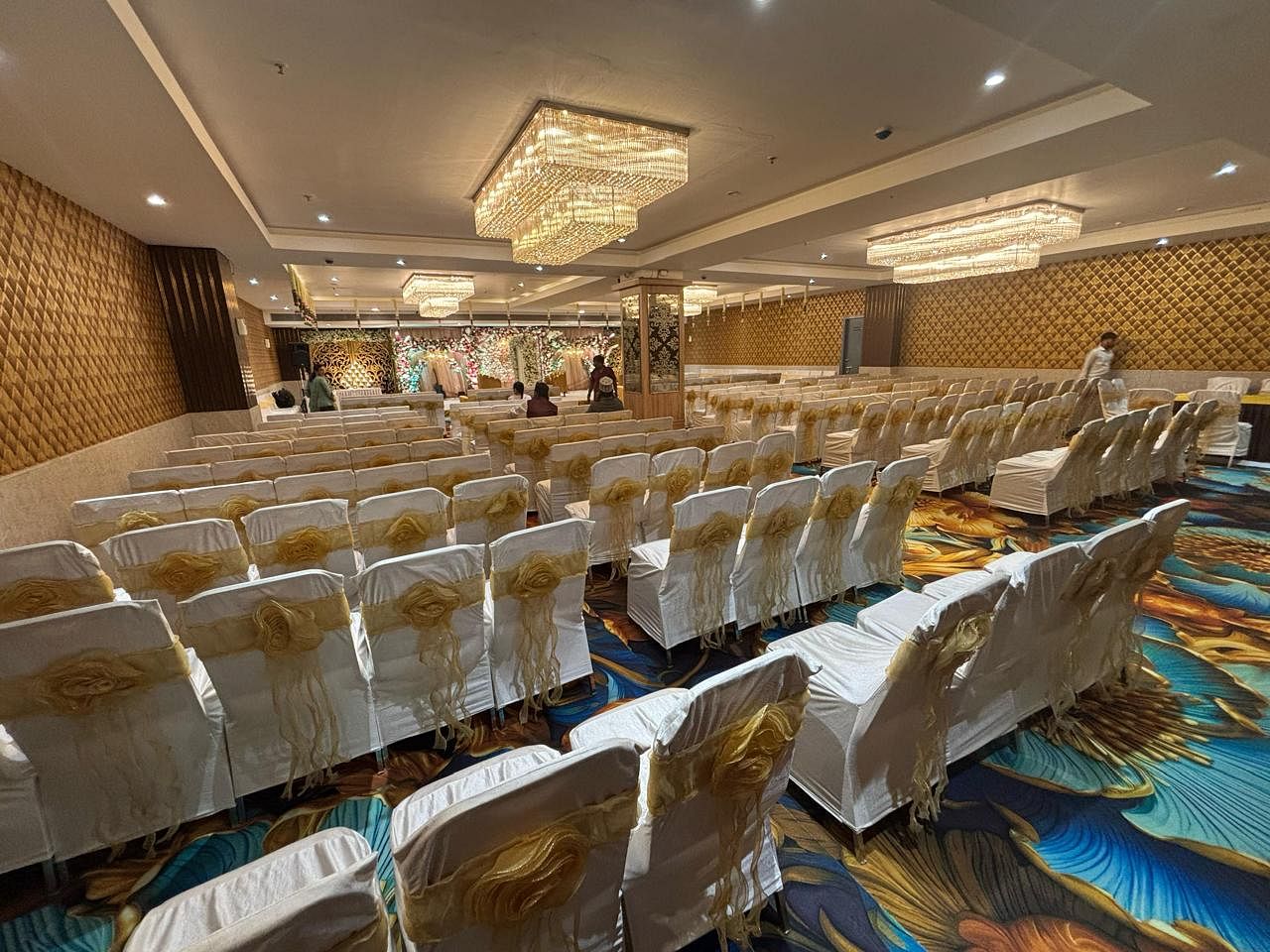 Grand Golden Banquet Hall in Vashi, Mumbai