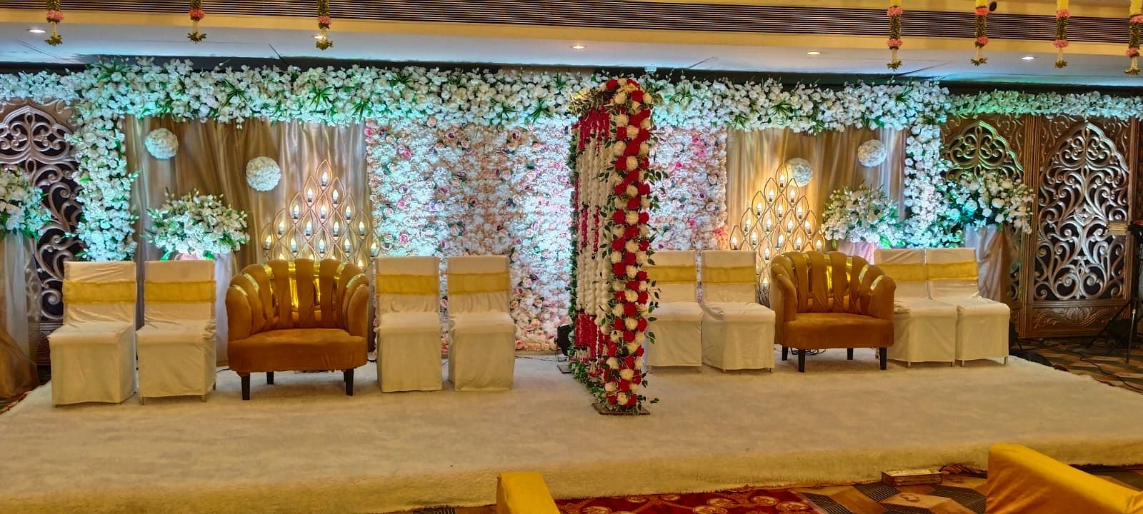 Grand Golden Banquet Hall in Vashi, Mumbai