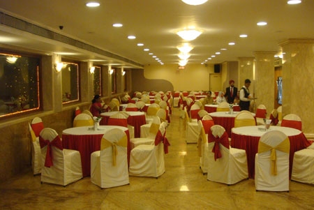 Hotel Highway Inn in South City 1, Mumbai