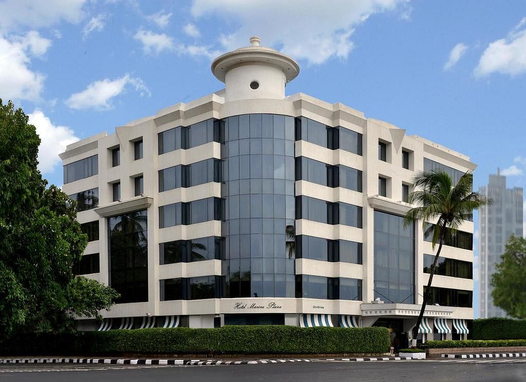 Hotel Marine Plaza in Churchgate, Mumbai