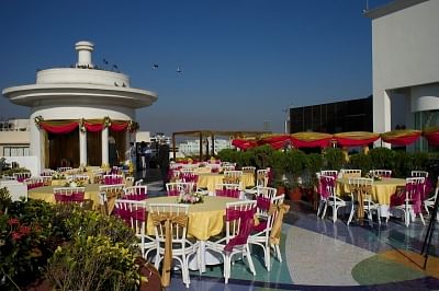 Hotel Marine Plaza in Churchgate, Mumbai