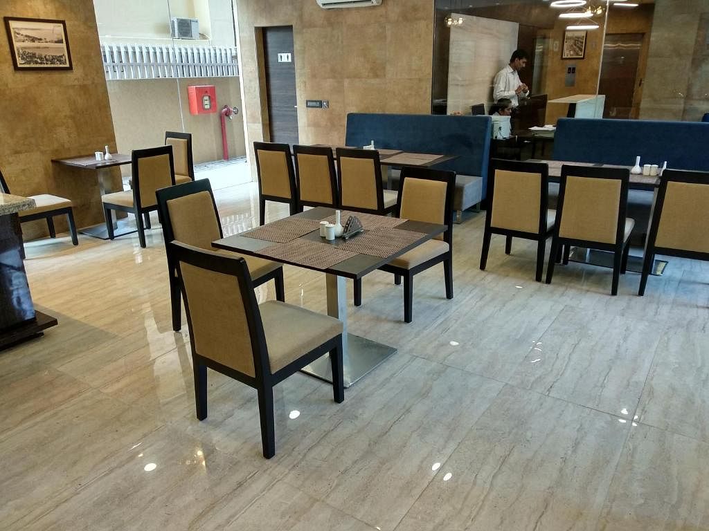 Hotel Mumbai House in Andheri East, Mumbai Hotel Mumbai House in Andheri East, Mumbai