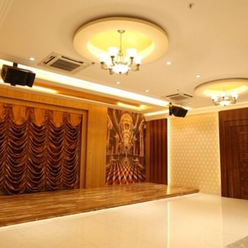 O 2 Banquet in Vashi, Mumbai