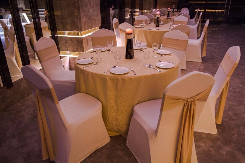 Royalista Banquet Lounge in Andheri West, Mumbai