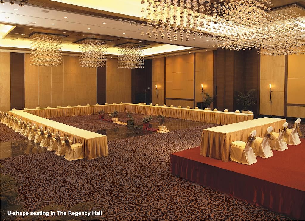 The Retreat Hotel And Convention Center in Madh, Mumbai
