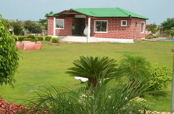 Ambika in Katol, Nagpur