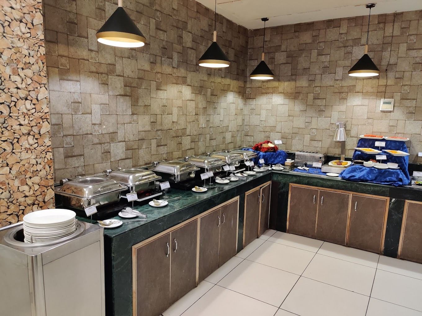 Days Hotel in Shajahanpur, Neemrana Days Hotel in Shajahanpur, Neemrana