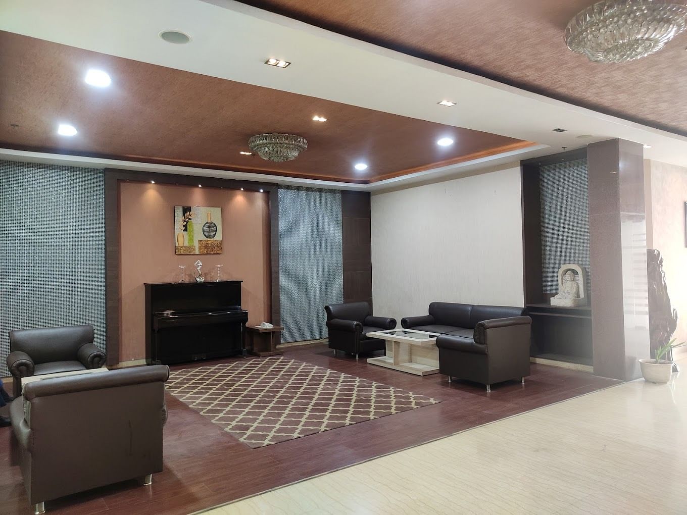 Days Hotel in Shajahanpur, Neemrana Days Hotel in Shajahanpur, Neemrana