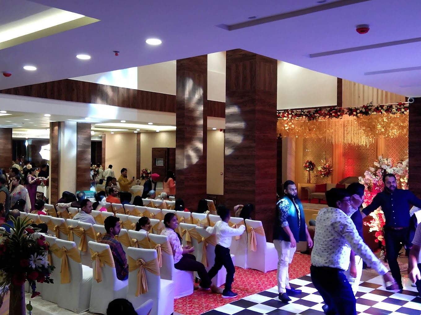 Days Hotel in Shajahanpur, Neemrana Days Hotel in Shajahanpur, Neemrana