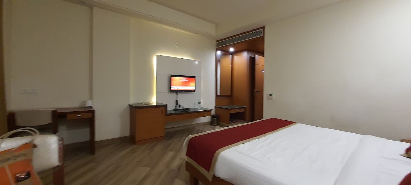 Hotel Iris Inn in Kalipahari, Neemrana Hotel Iris Inn in Kalipahari, Neemrana