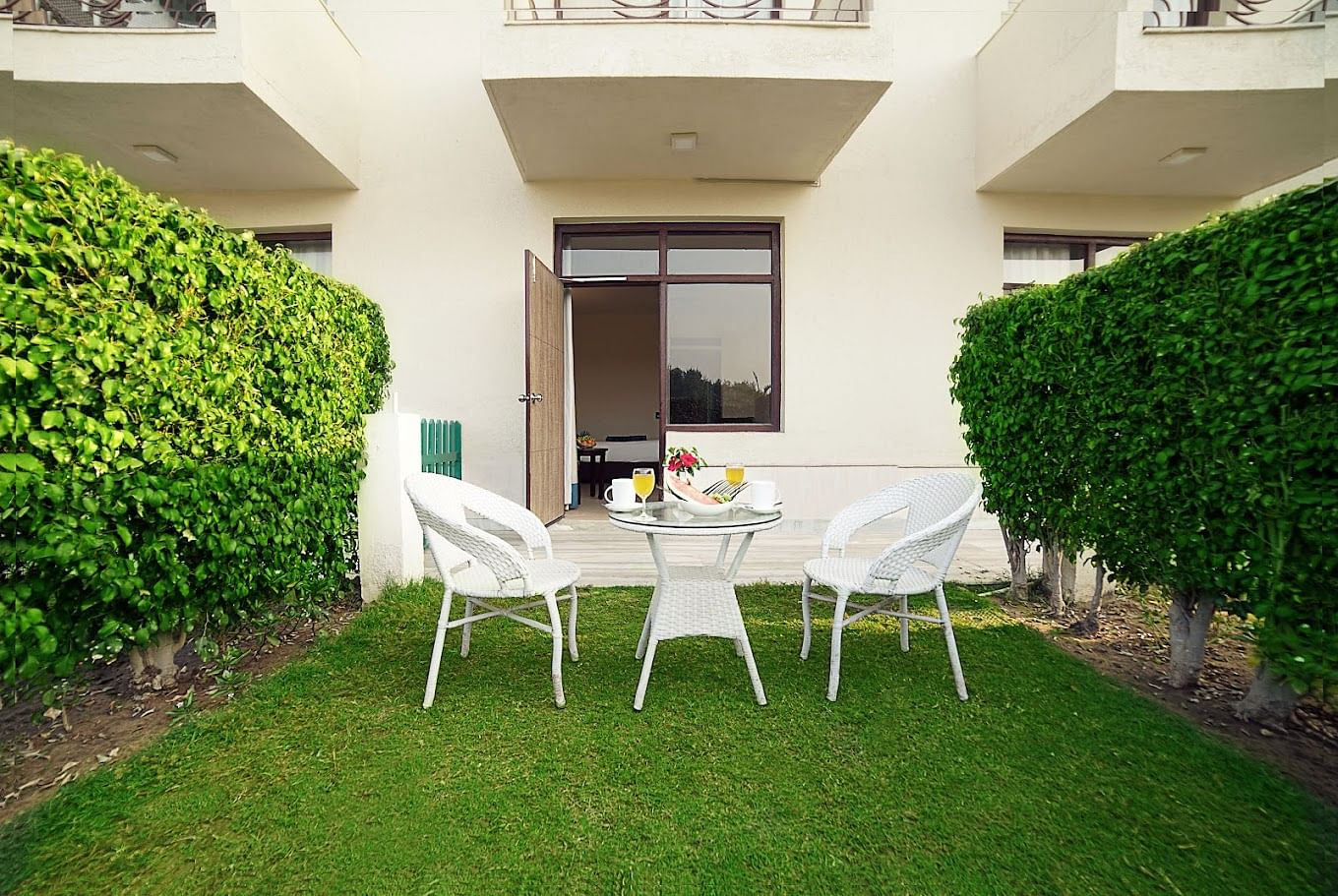 Tree House Sunrise Resort Caravan Park in Dughera Mod, Neemrana Tree House Sunrise Resort Caravan Park in Dughera Mod, Neemrana