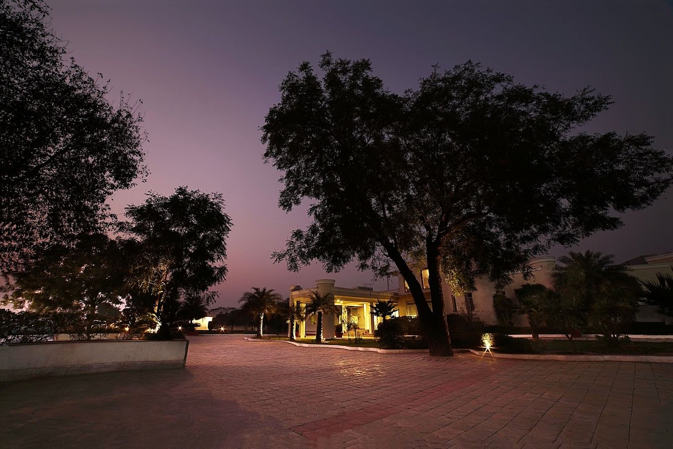 Tree House Sunrise Resort Caravan Park in Dughera Mod, Neemrana Tree House Sunrise Resort Caravan Park in Dughera Mod, Neemrana