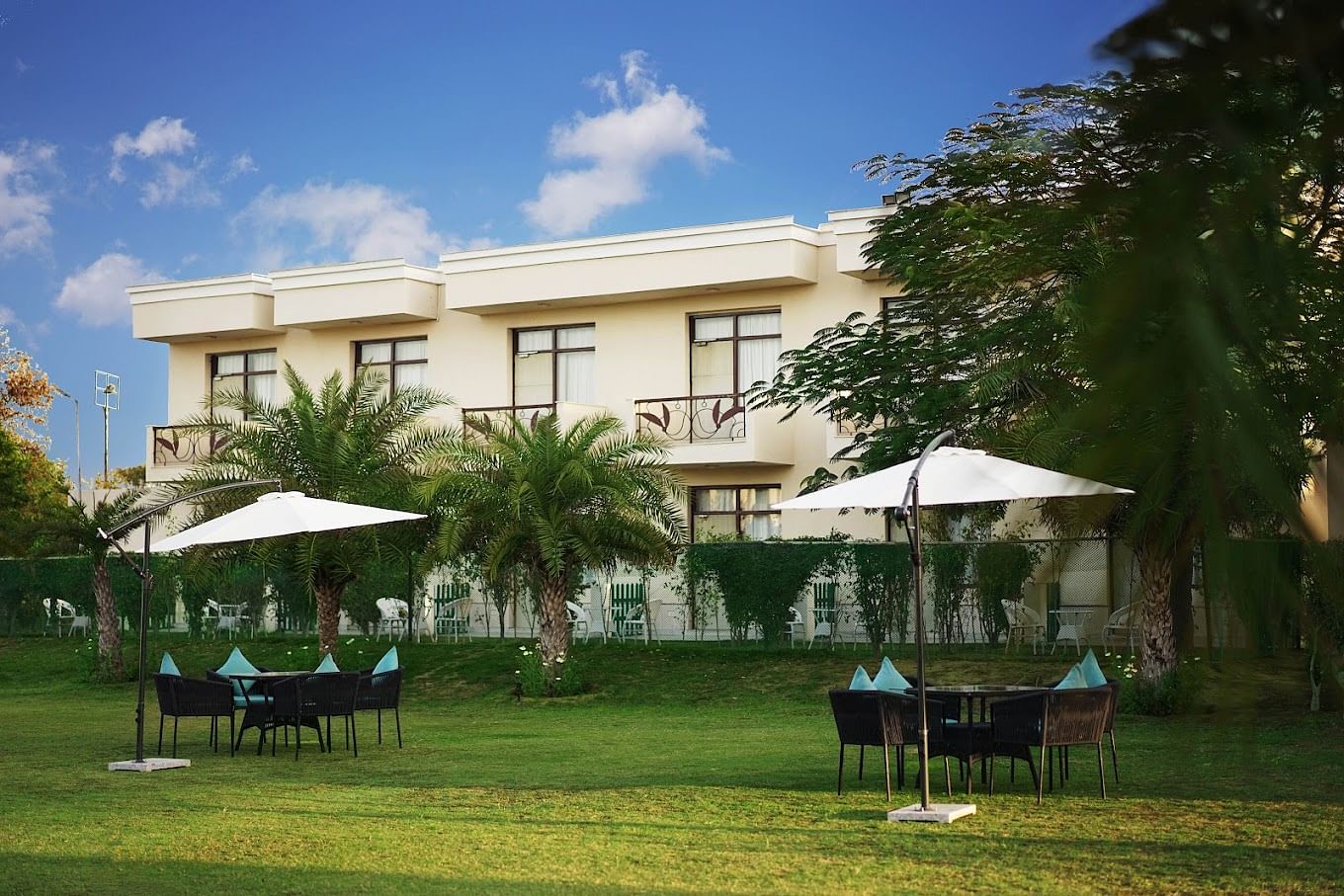 Tree House Sunrise Resort Caravan Park in Dughera Mod, Neemrana Tree House Sunrise Resort Caravan Park in Dughera Mod, Neemrana
