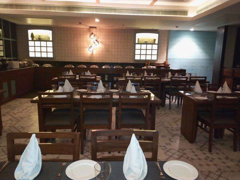 Binge Restaurant in Sector 62, Noida