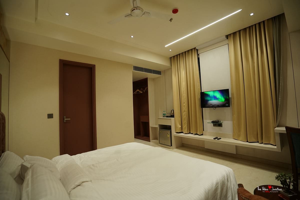 Blue Diamonds Inn in Greater Noida, Noida Blue Diamonds Inn in Greater Noida, Noida
