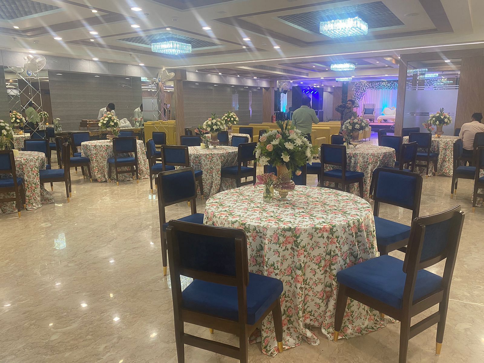 Blue Diamonds Inn in Greater Noida, Noida Blue Diamonds Inn in Greater Noida, Noida