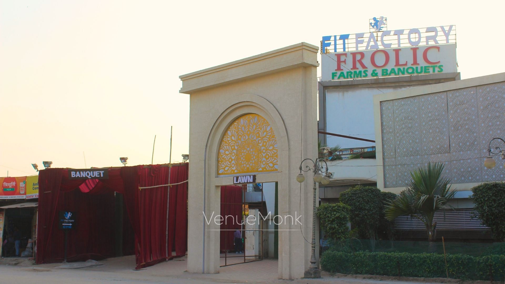 Frolic Farms And Banquets in Sector 73, Noida
