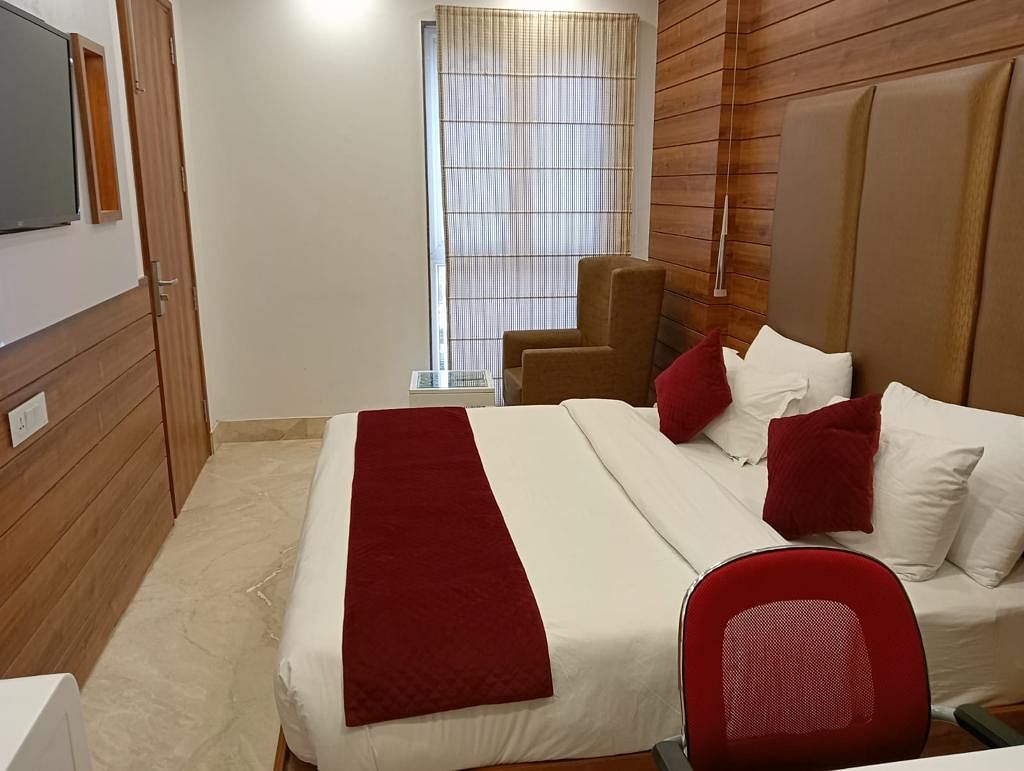 Golden Tree Hotel in Sector 31, Noida