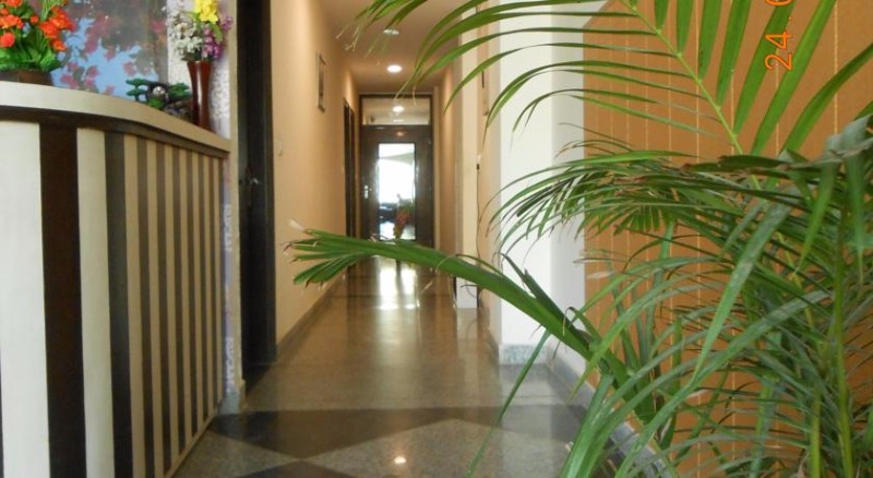 Hotel Green View Palace in Sector 62, Noida