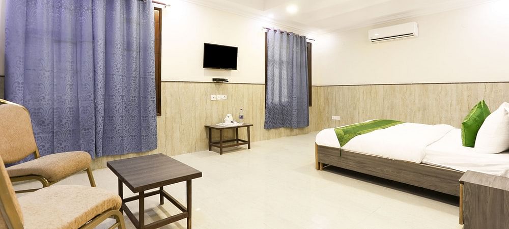 Hotel Radisston in Sector 66, Noida