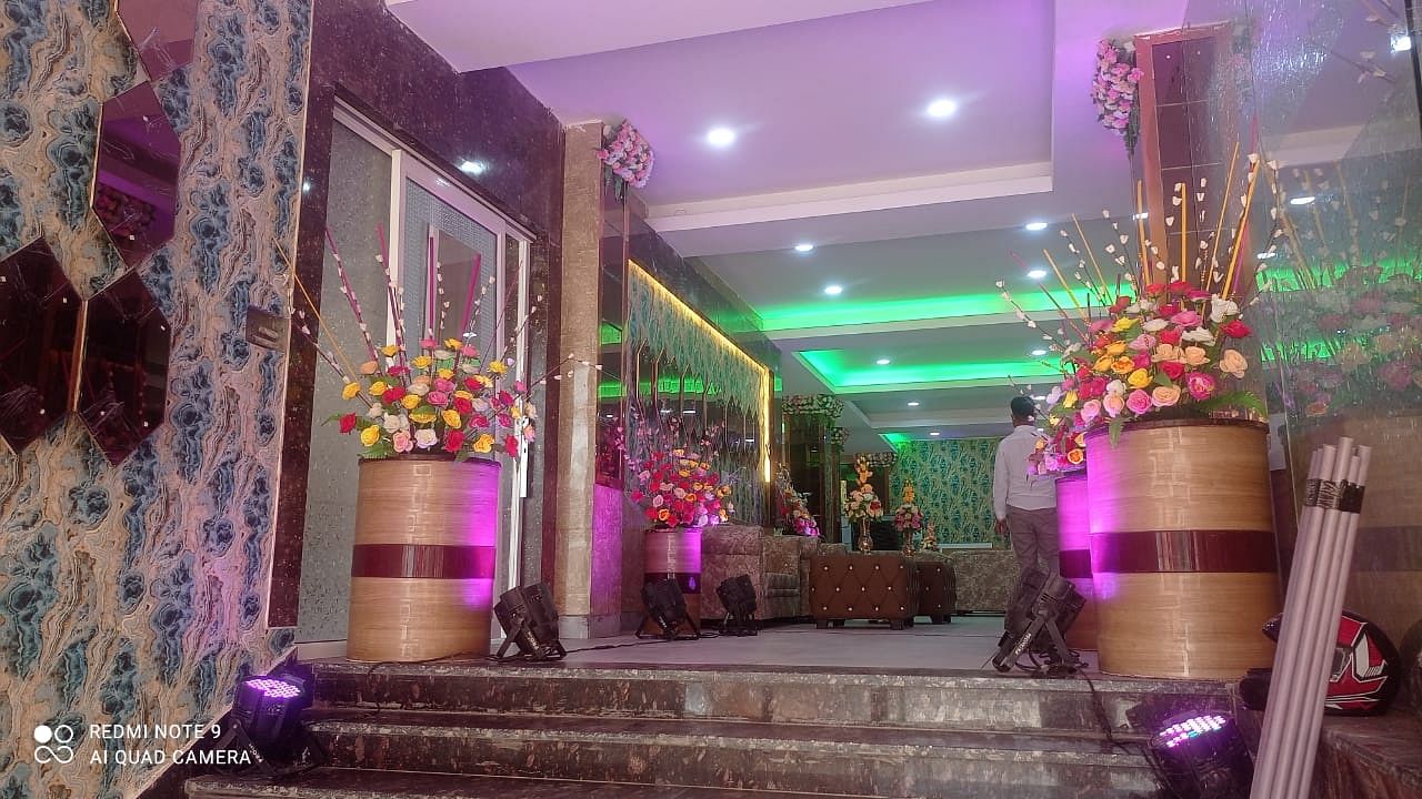 Live Inn in Greater Noida, Noida
