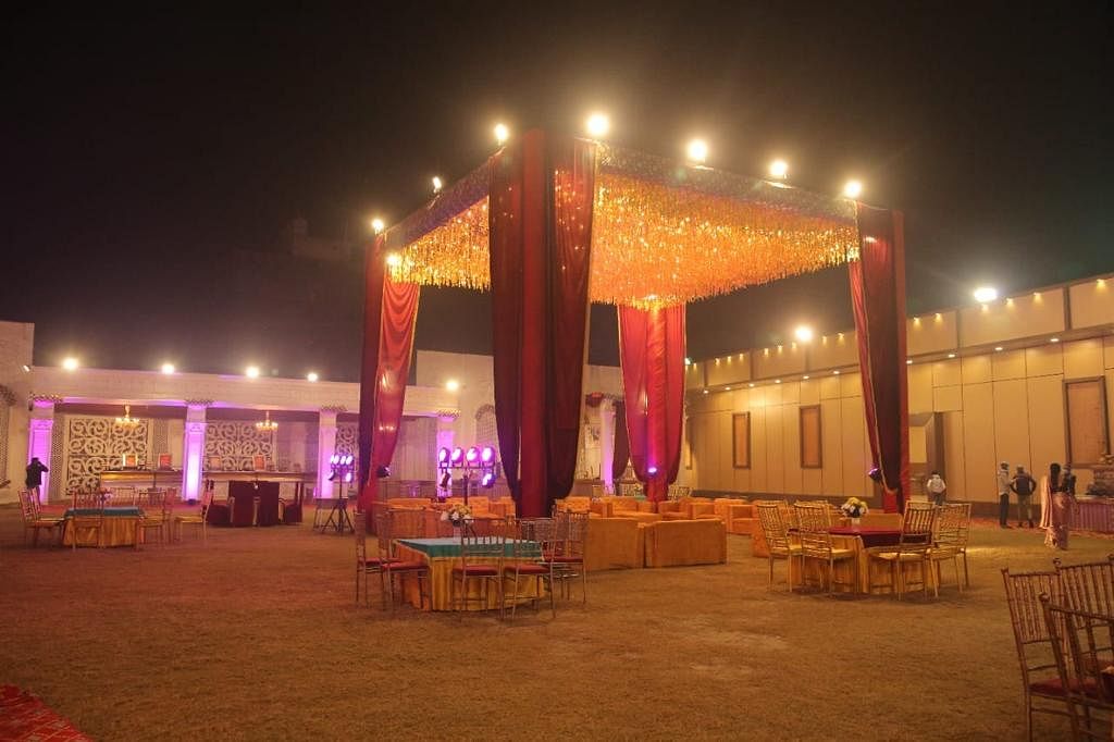 Nagori Farms Banquet in Sector 117, Noida