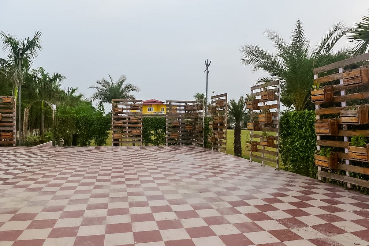 Roozbeh Farms And Resort in Sector 135, Noida