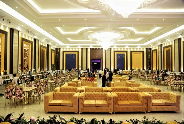 Saffron Banquet Babas Lavanya Hospitality in Greater Noida, Noida