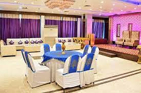 SIGNATURE BANQUET in Noida Extension, Noida