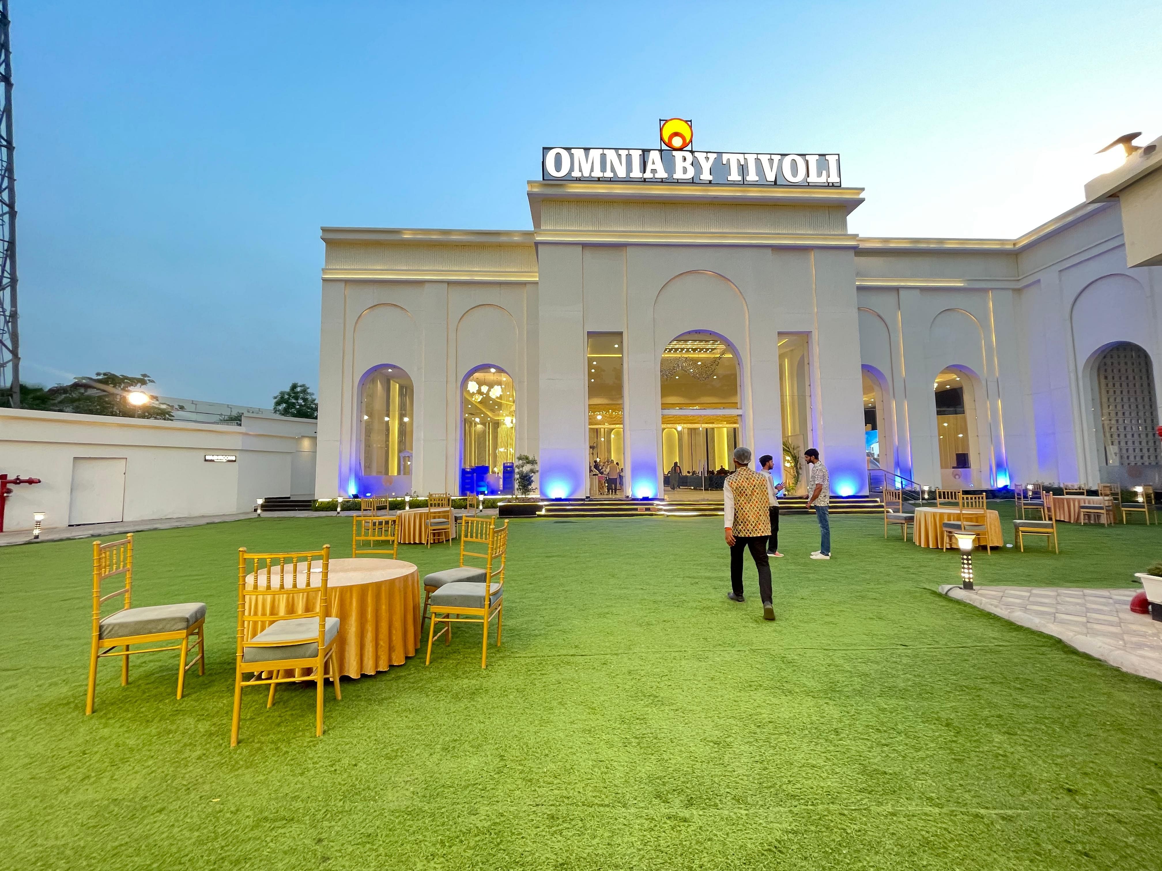 The Club in Sector 120, Noida