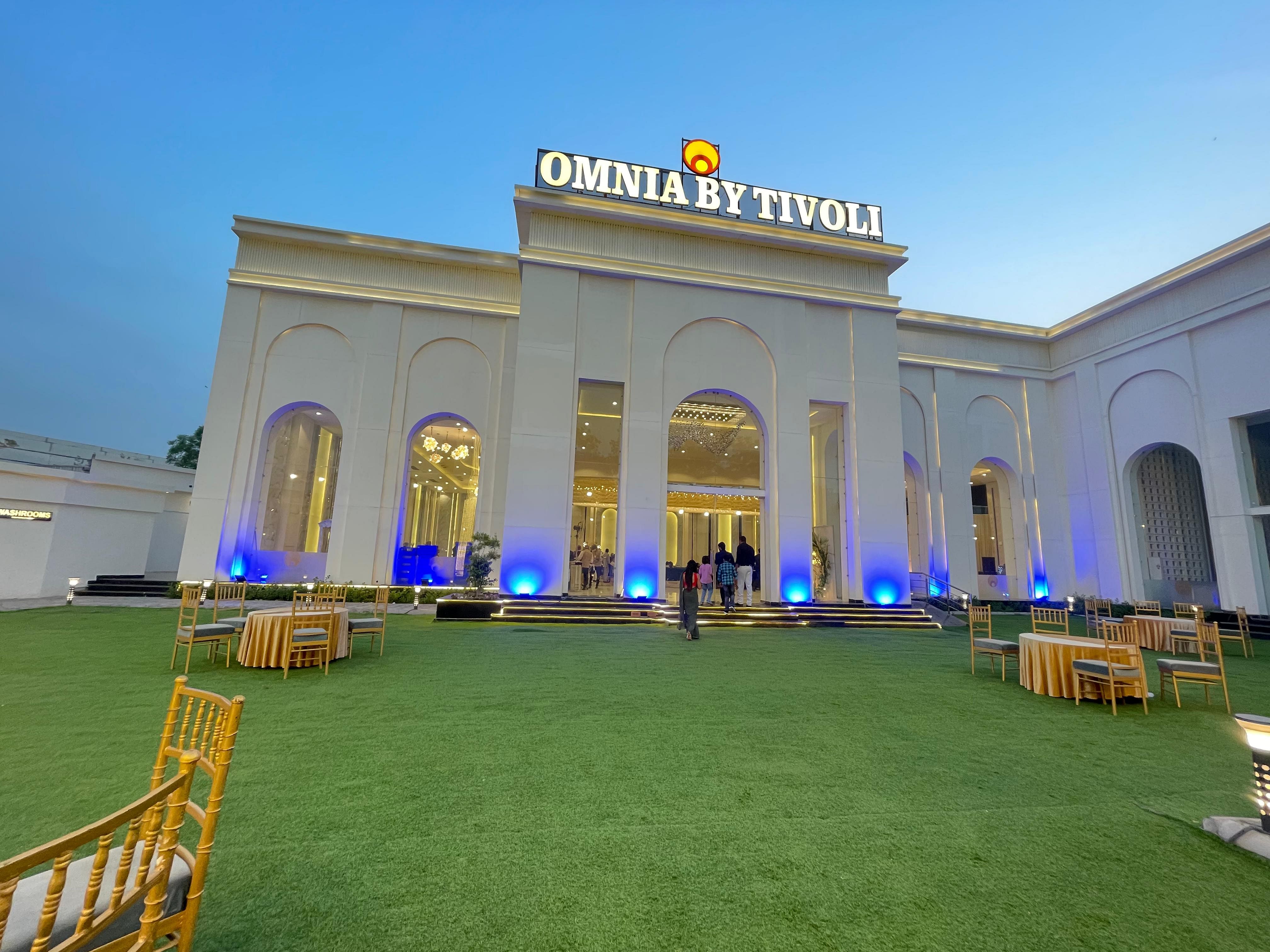 The Club in Sector 120, Noida