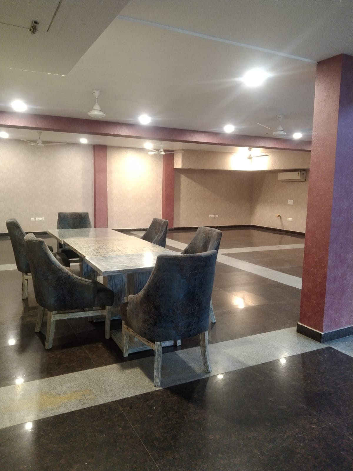 The Embassy Inn in Sector 20, Noida