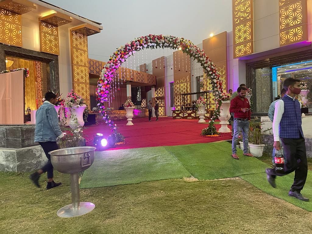 The Lavanya Banquet By Baba in Sector 132, Noida