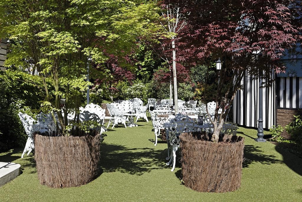 Relais Chateaux Saint James in Porte Dauphine, Paris Relais Chateaux Saint James in Porte Dauphine, Paris