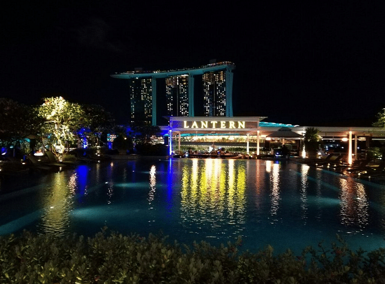 Lantern Bar in Downtown Core, Singapore