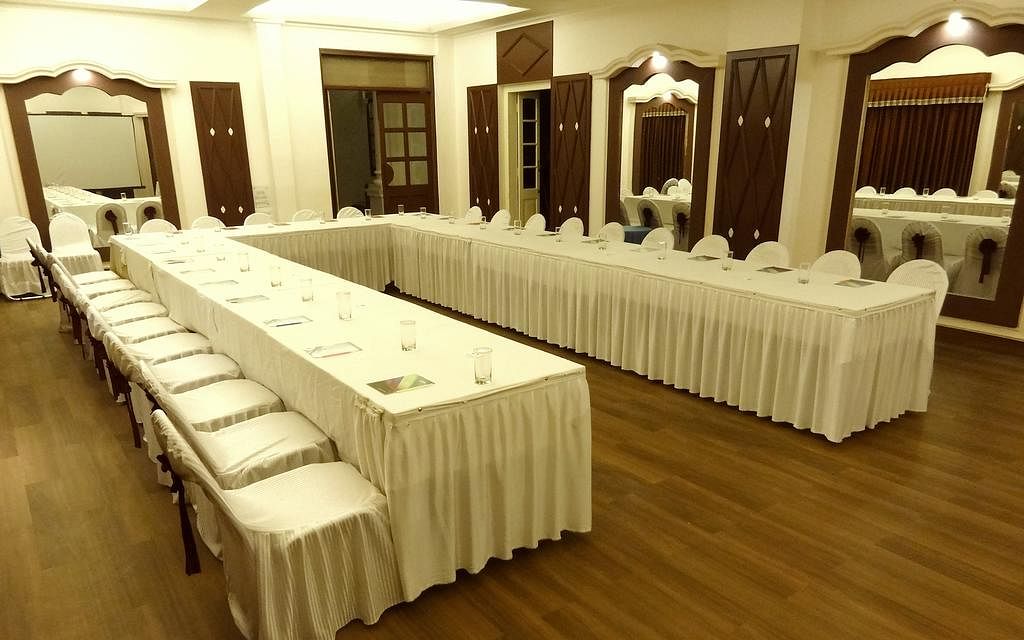 Plaza Inn in Cantt, Varanasi